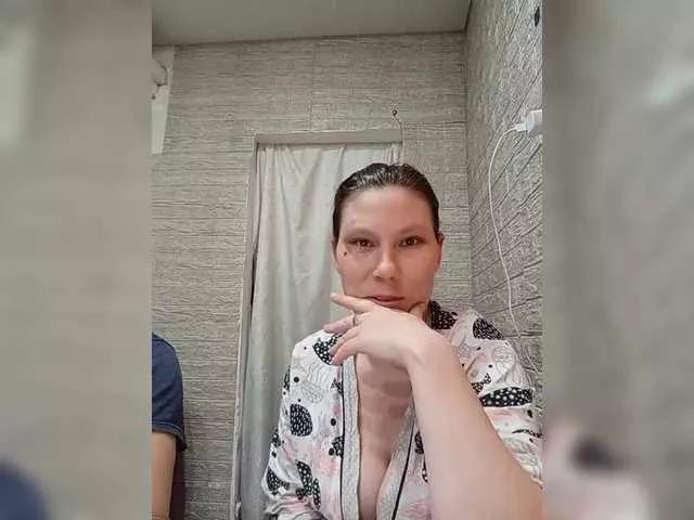 Dmeesk from BongaCams