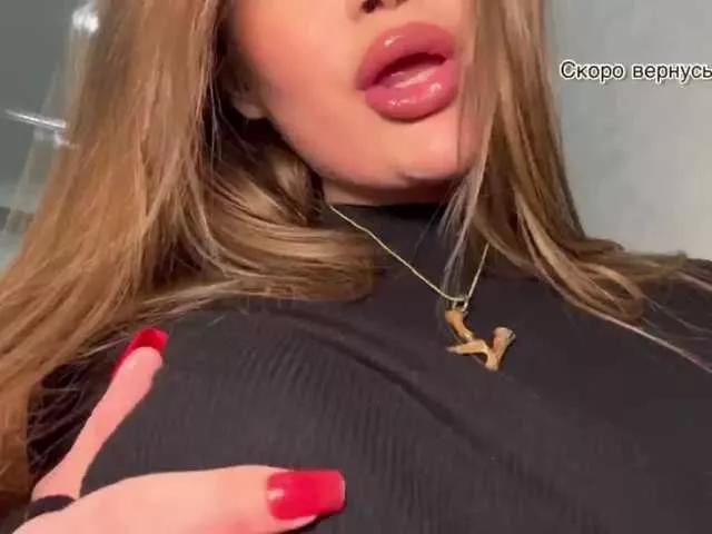 Eeekaterina from BongaCams