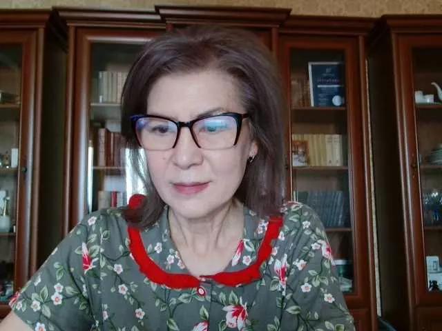 Elegant00Lady from BongaCams