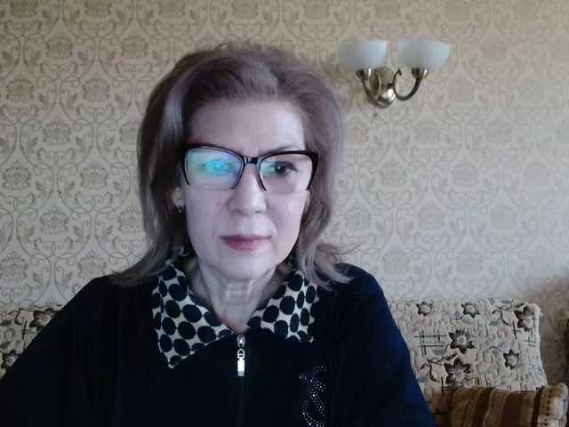 Elegant00Lady from BongaCams