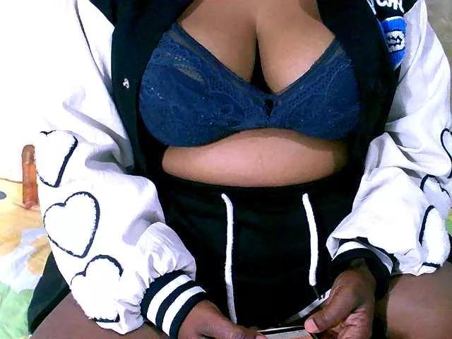 Elisahh from BongaCams is Freechat