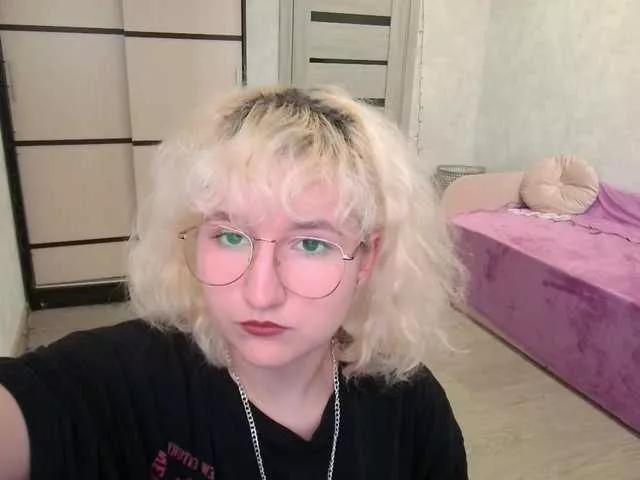Photos of ElizabethWooler from BongaCams is Freechat