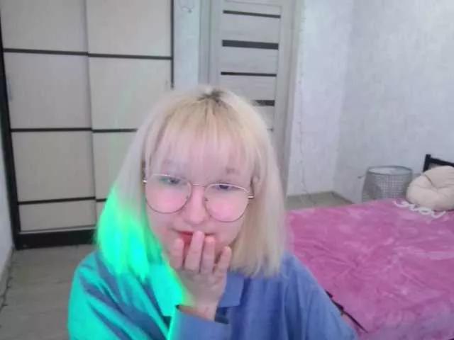 Photos of ElizabethWooler from BongaCams is Freechat