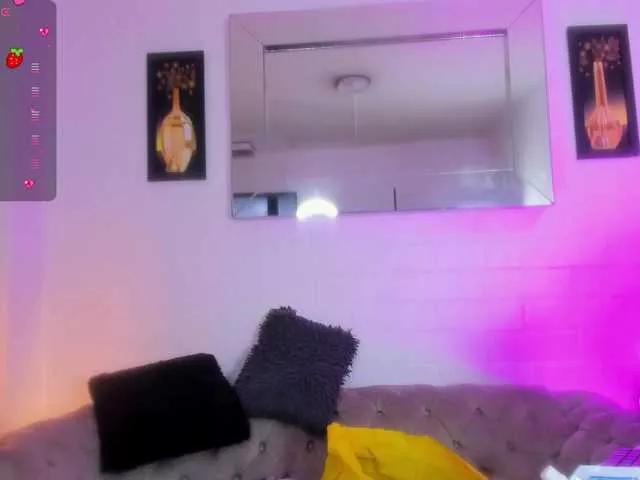 EllenaBoobs from BongaCams is Freechat