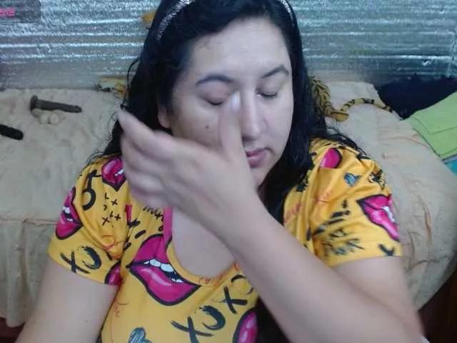 emilynessa from BongaCams is Freechat