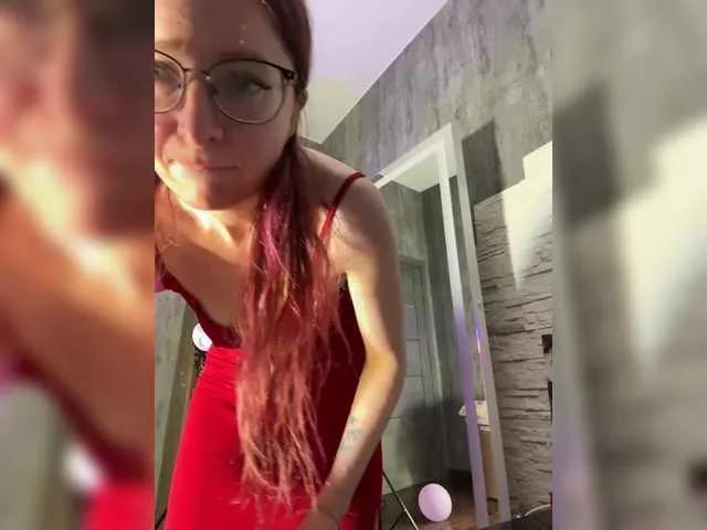 emma4you from BongaCams is Freechat