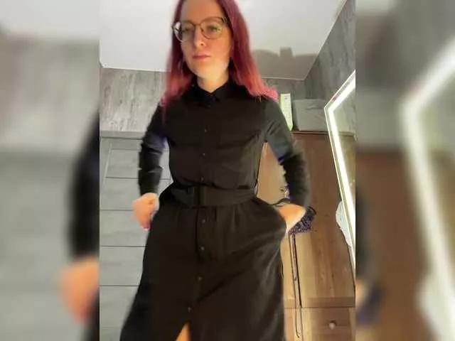 emma4you from BongaCams