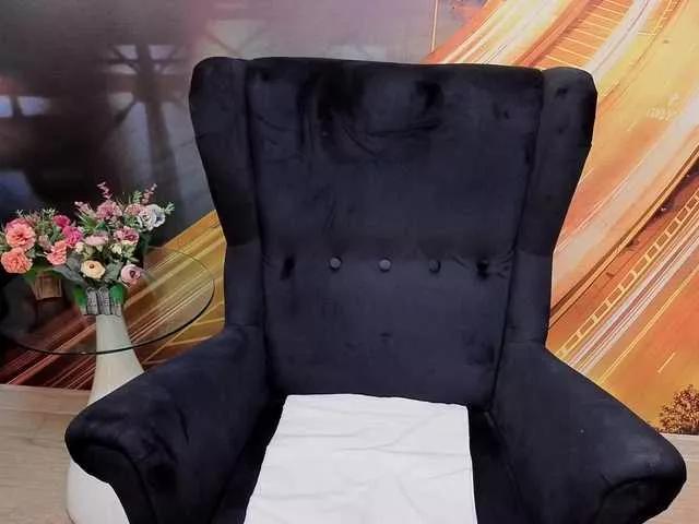 EmmaXPark from BongaCams