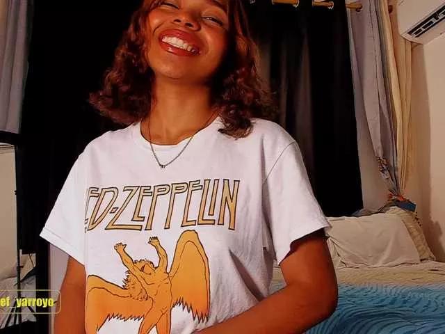 estefy-arroyo from BongaCams