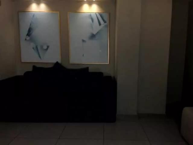 EveBenson from BongaCams