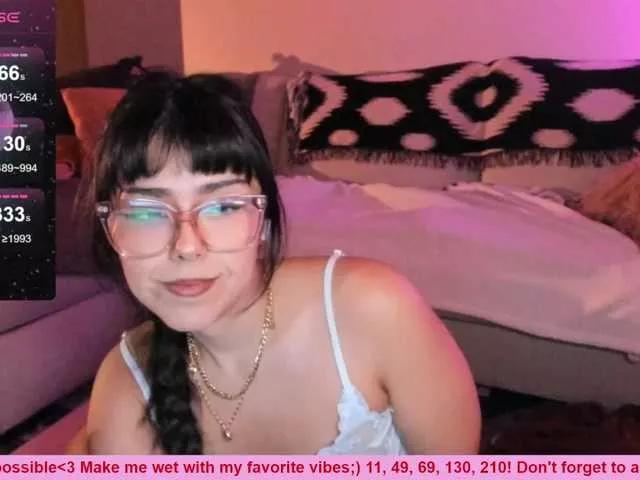 EveeLuna from BongaCams is Freechat