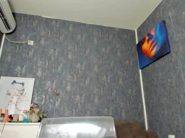 Foxx-girl from BongaCams