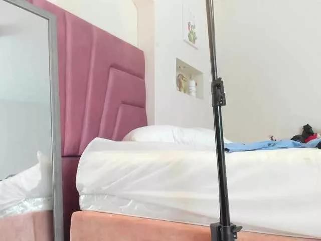 GoddessCarrie from BongaCams is Freechat