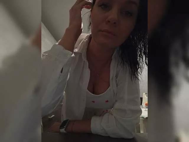 GoodGirl777 from BongaCams