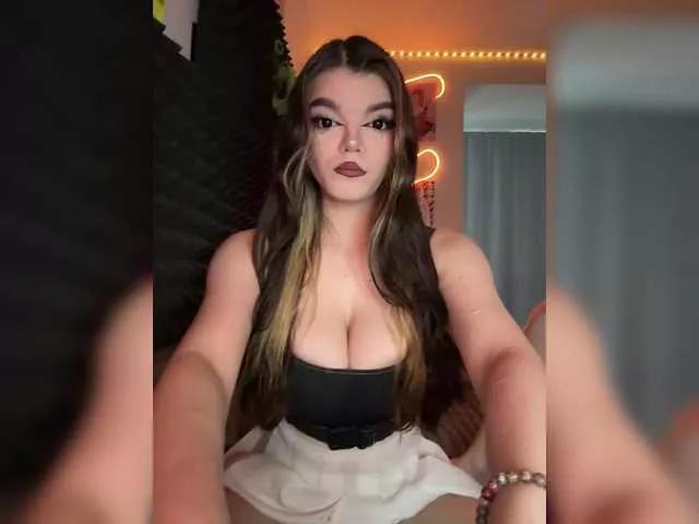 Italian-young hotness - These online randy colombian-mature strippers will entertain you with their freaky moves and sensual cam shows. From lovense and trimmed-white to thickcock and small-tits-teens, these sluts know how to ignite and entertain your itch.