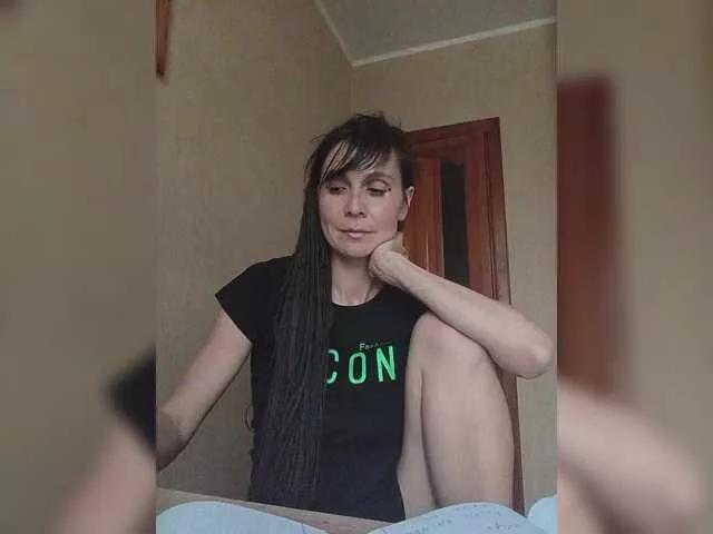Hellenalonenochka from BongaCams