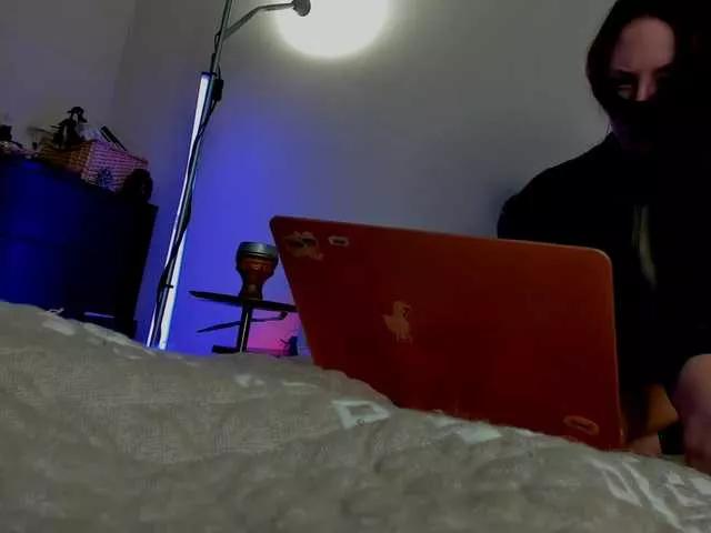 hollyharlot from BongaCams