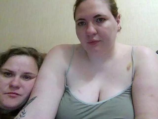 HollyXEva from BongaCams