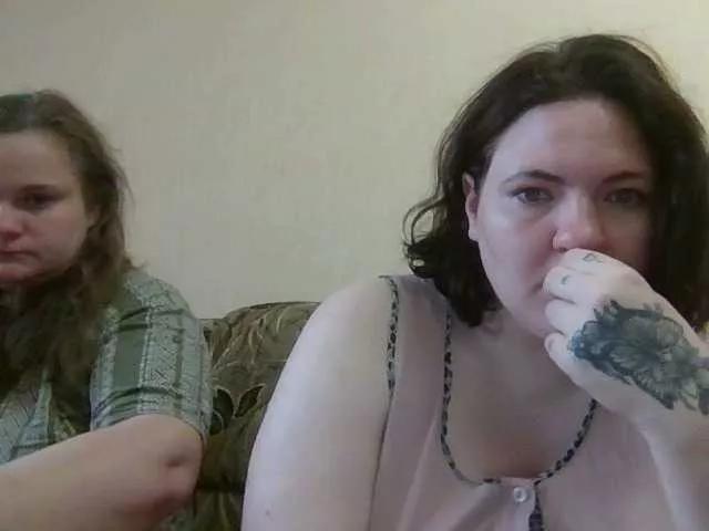 HollyXEva from BongaCams