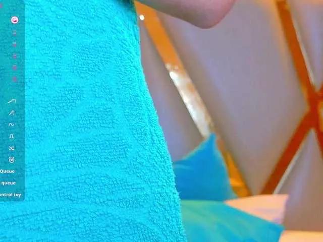 indianbeautiful from BongaCams