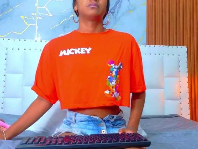 Indiancutiie from BongaCams