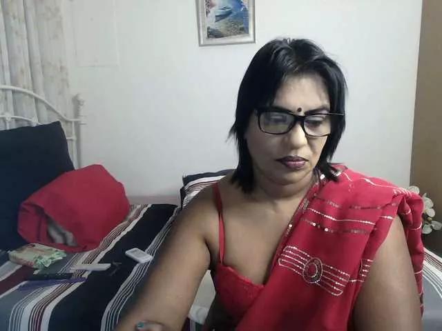 indiandelight001 from BongaCams