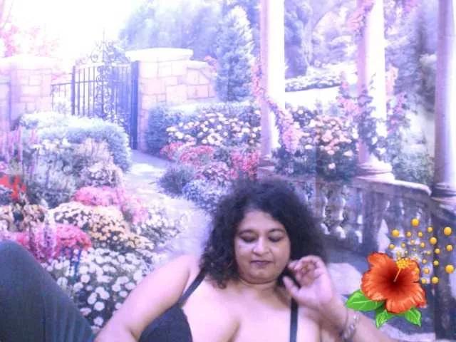 indianstar75 from BongaCams is Freechat