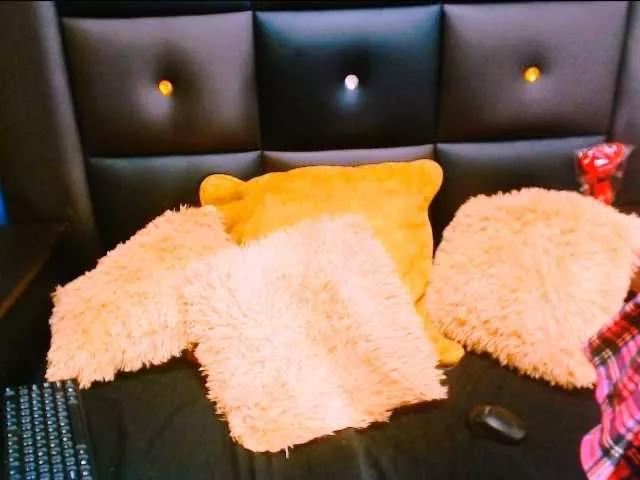 IndianSutraX from BongaCams