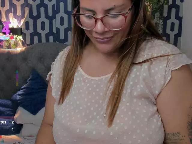 Jadde-Shine from BongaCams