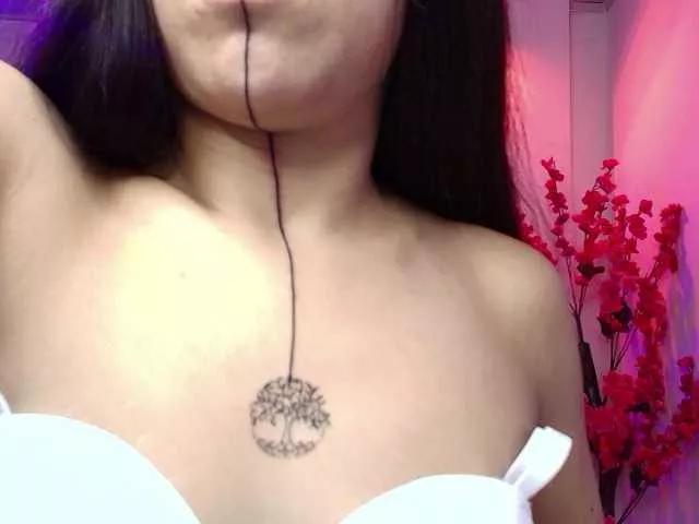 jenjen-purple from BongaCams