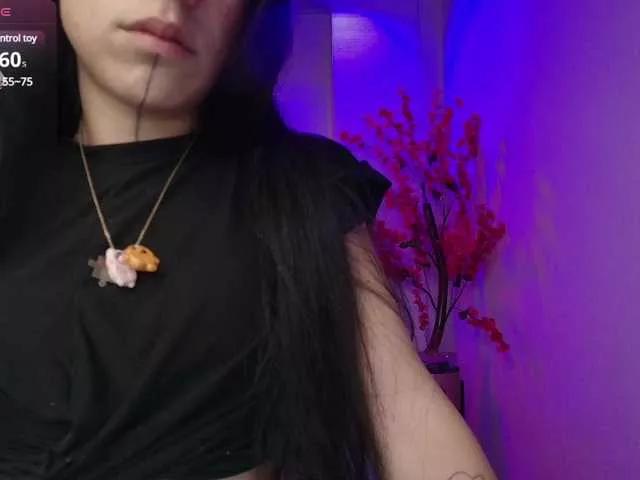 jenjen-purple from BongaCams