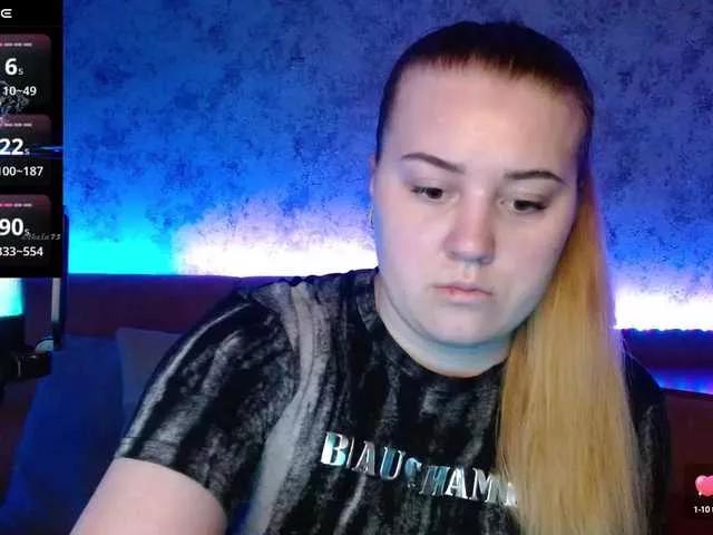 Jevelinaa from BongaCams