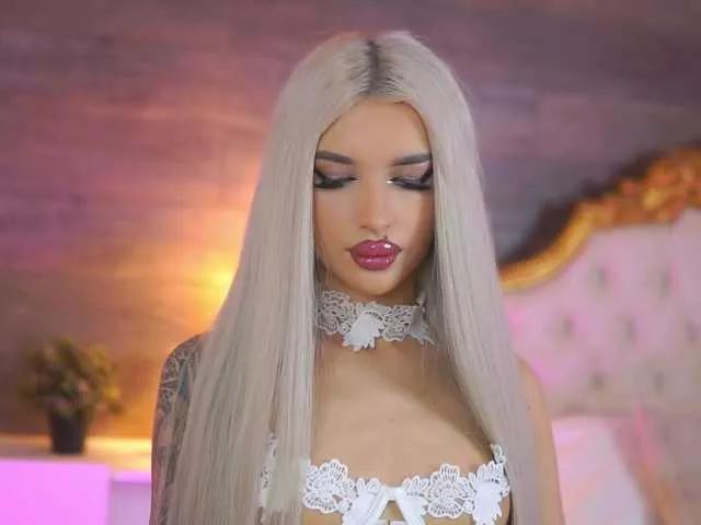 Photos of JuicyJessye from BongaCams is Freechat