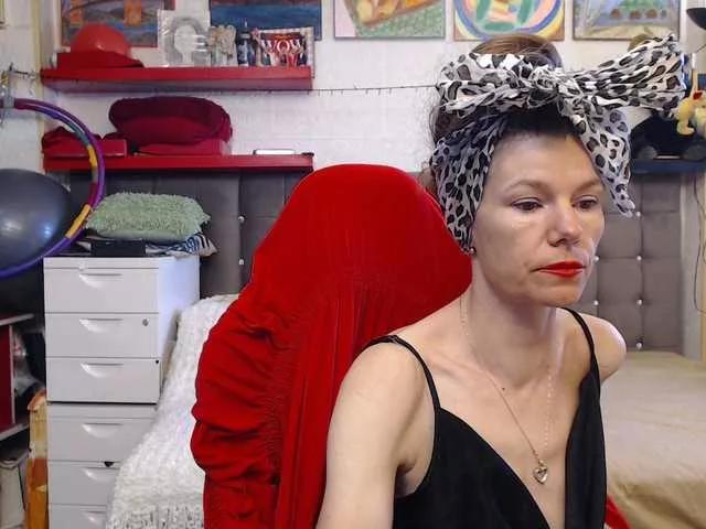kellysurfing from BongaCams