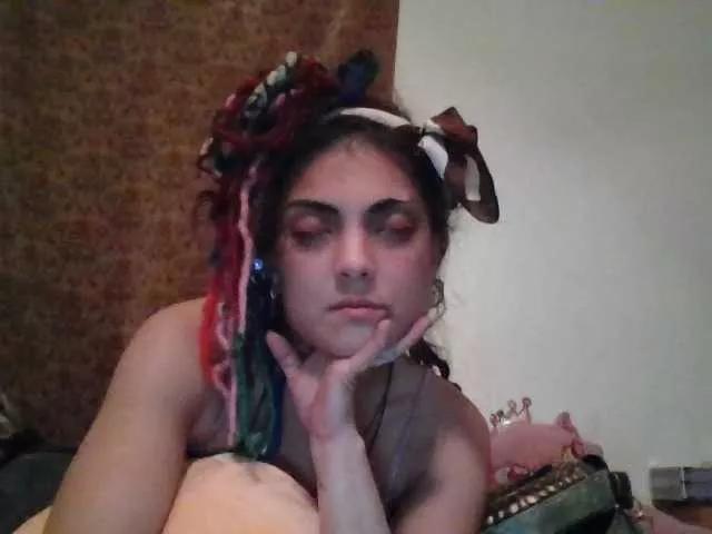 Ki2KUCHi from BongaCams
