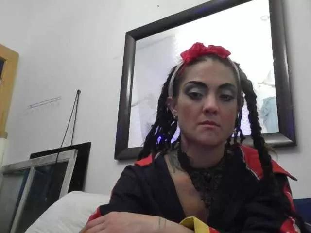 Ki2KUCHi from BongaCams
