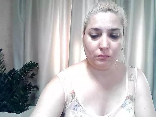 KickaIricka from BongaCams