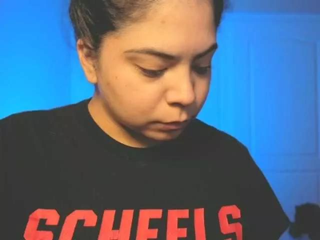 Kimmiakiss22 from BongaCams