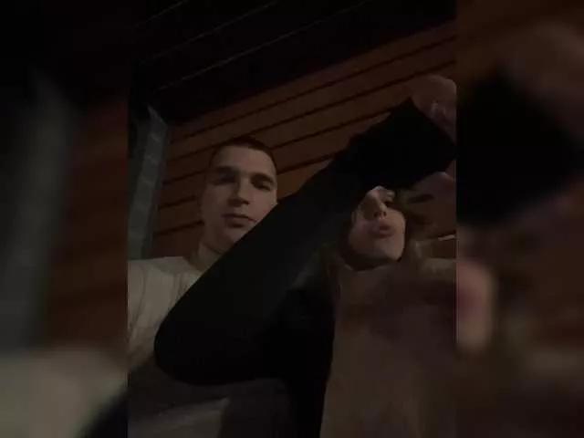 KisaZlo webcams show profile image 