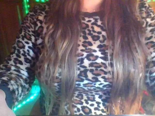 Kitty21 from BongaCams