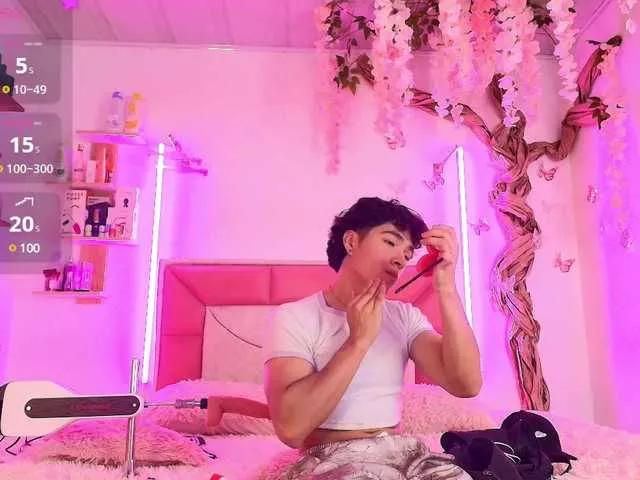 KittyMaxSteel from BongaCams is Freechat
