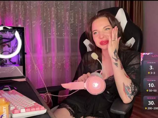 Girls: try live performances with matured performers, from dancing to quirks, in a variety of beautiful sex cams.