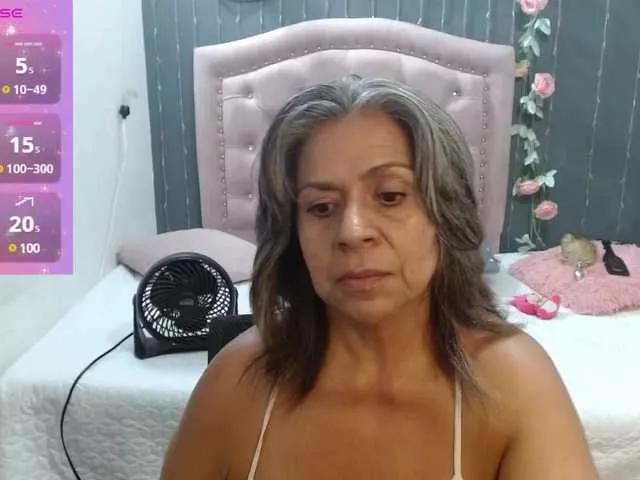 lalisha-96 from BongaCams