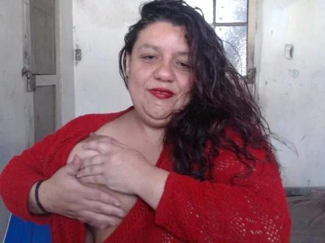 Lauluna from BongaCams