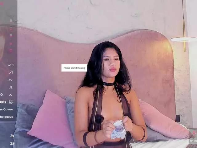 Layla-mml from BongaCams is Freechat