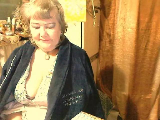 lelaniy from BongaCams