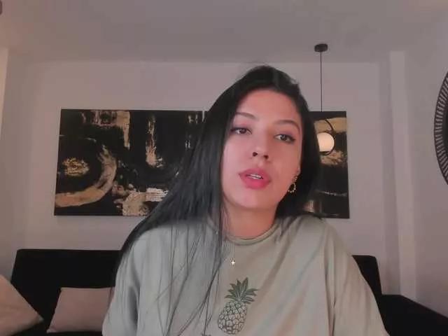 LelaWest from BongaCams