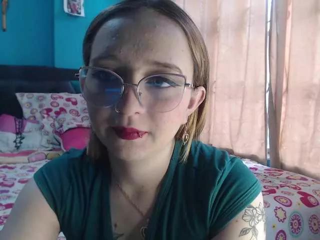 LiaaRoberts from BongaCams
