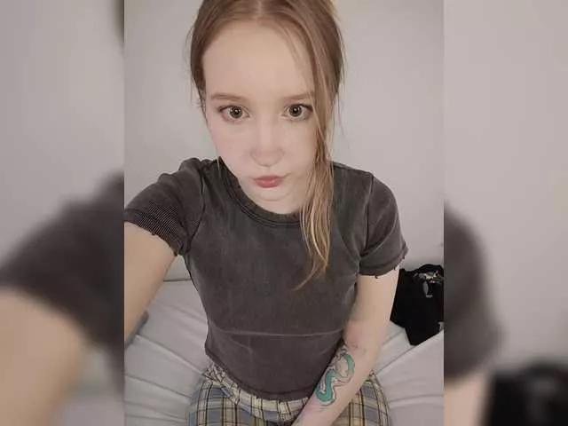 Lilith- from BongaCams