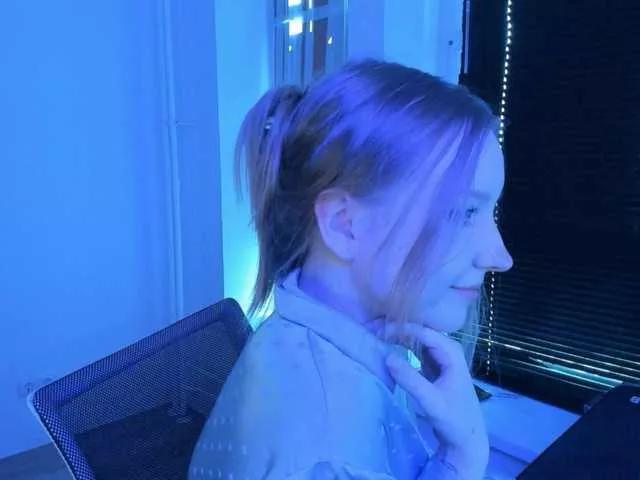 Lilith- from BongaCams is Freechat